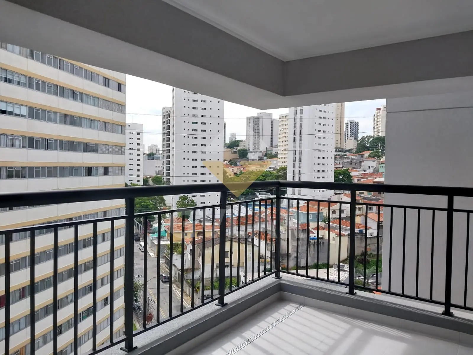 APARTAMENTO DE ALTO PADÃO - 3 SUÍTES COM LAZER